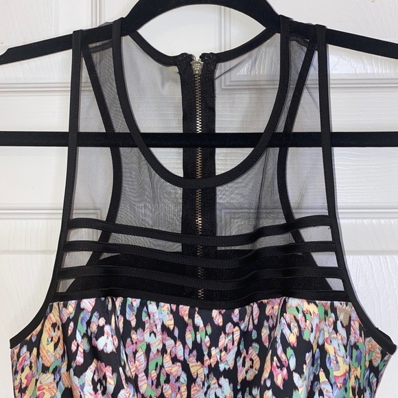 Bebe Top - Picture 3 of 9